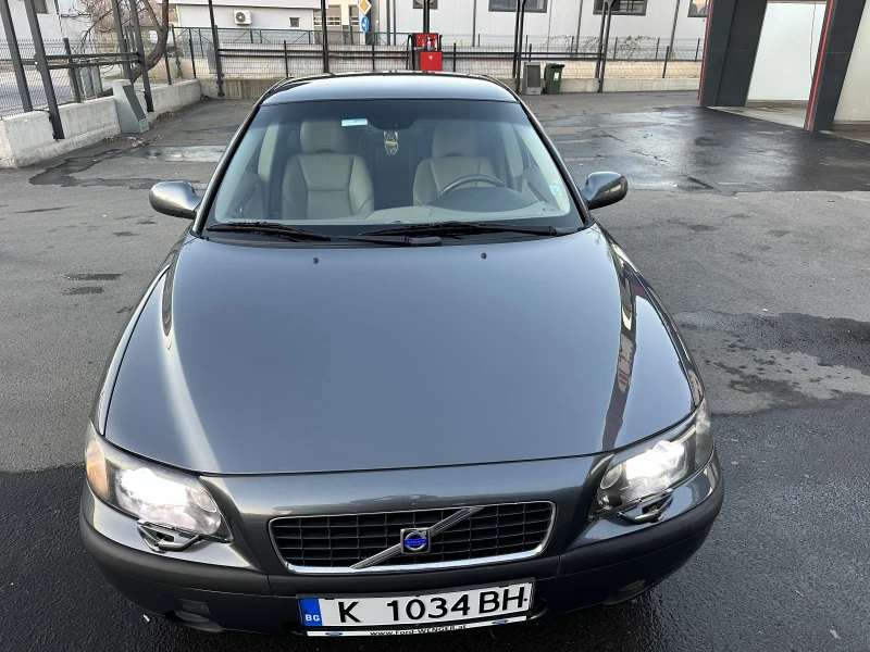 Volvo S60, снимка 1 - Автомобили и джипове - 48135623