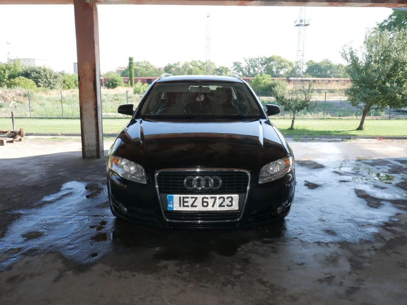 Audi A4, снимка 1 - Автомобили и джипове - 48195709