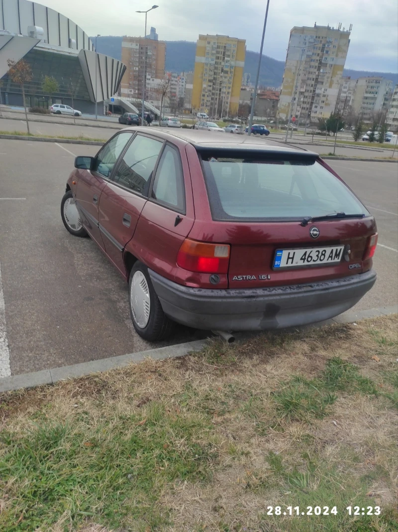 Opel Astra, снимка 4 - Автомобили и джипове - 48228447