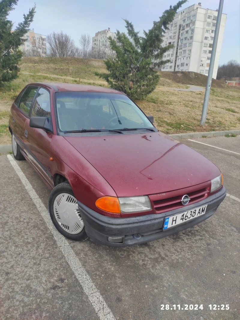 Opel Astra, снимка 2 - Автомобили и джипове - 48228447