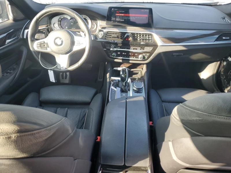 BMW 540 MPACK* HARMAN/KARDON* SOFT CLOSE* НАЛИЧНИ ЧАСТИ, снимка 7 - Автомобили и джипове - 48321301