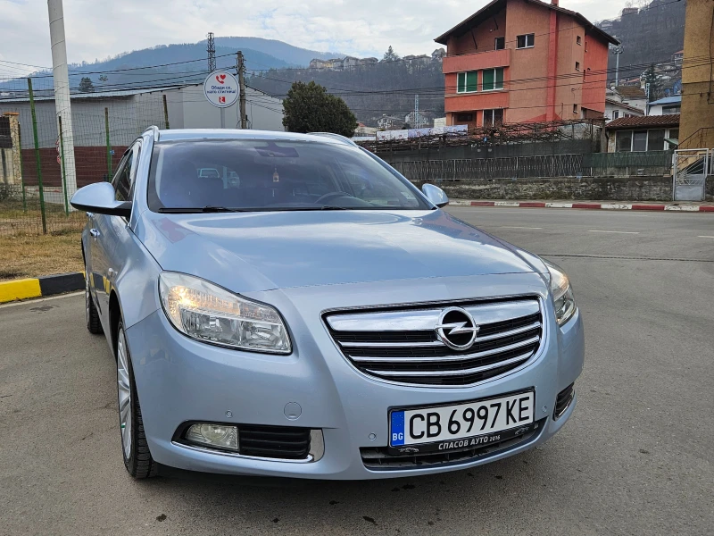 Opel Insignia 2.0 AVTOMAT/4X4/KOJA/NAVIGACIA, снимка 8 - Автомобили и джипове - 49341669