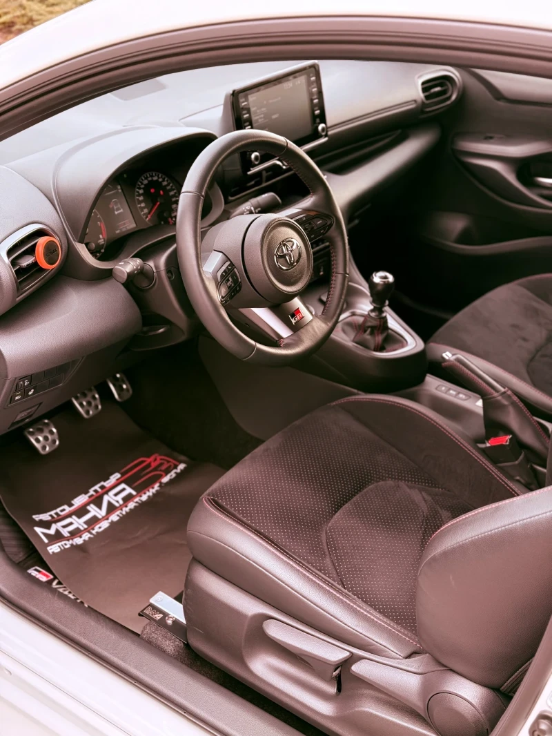 Toyota Yaris GR Circuit HP Turbo, снимка 16 - Автомобили и джипове - 50076655
