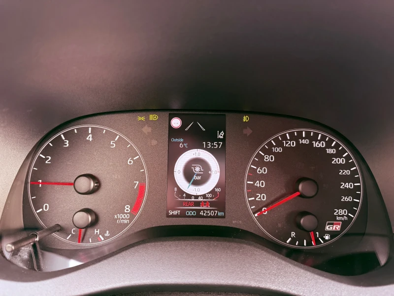 Toyota Yaris GR Circuit HP Turbo, снимка 11 - Автомобили и джипове - 50076655