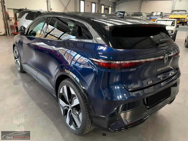 Renault Megane TECHNO/220HP/NAVI/360/LED/E-TECH/EV60/KLESS/316g, снимка 4 - Автомобили и джипове - 51692261