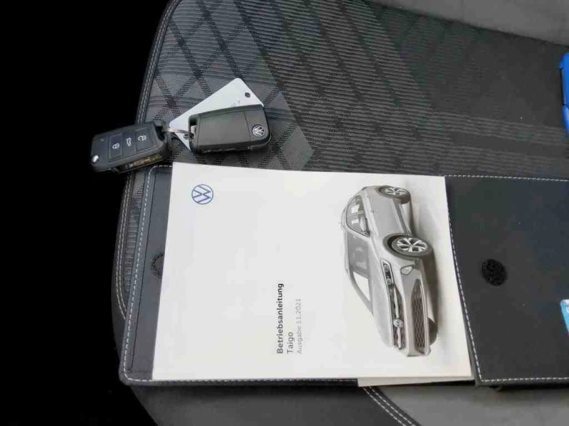 VW Taigo R-line 1.5 tsi 150hp, снимка 7 - Автомобили и джипове - 52361502