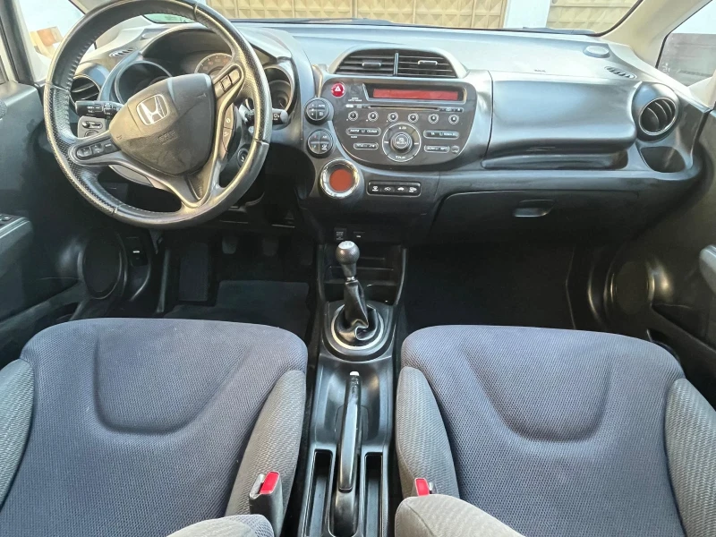 Honda Jazz 1.4 Швейцария , снимка 4 - Автомобили и джипове - 52432776
