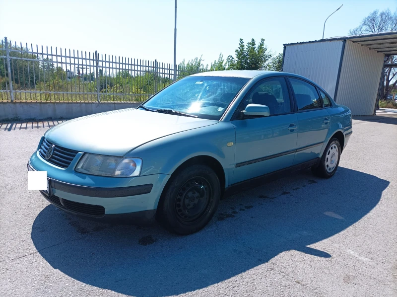 VW Passat, снимка 3 - Автомобили и джипове - 52492619
