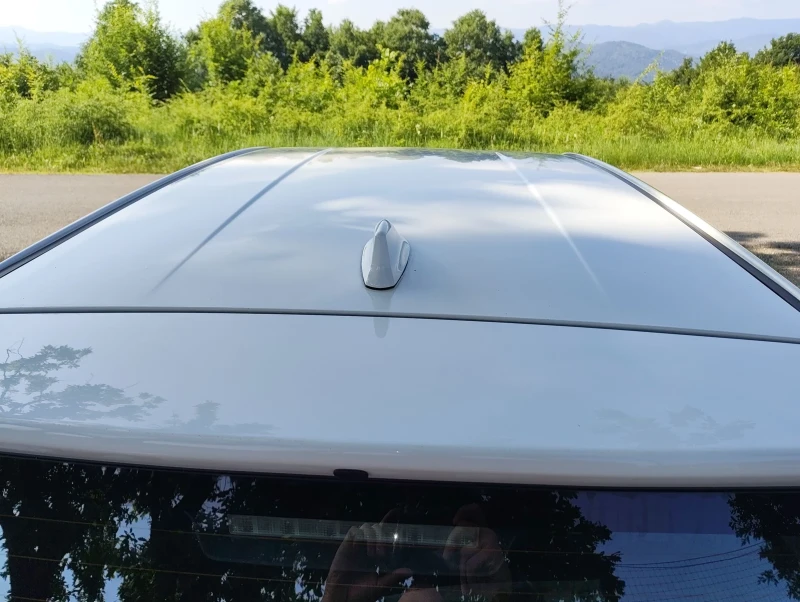 Toyota Auris Hybrid Led, снимка 7 - Автомобили и джипове - 52670203