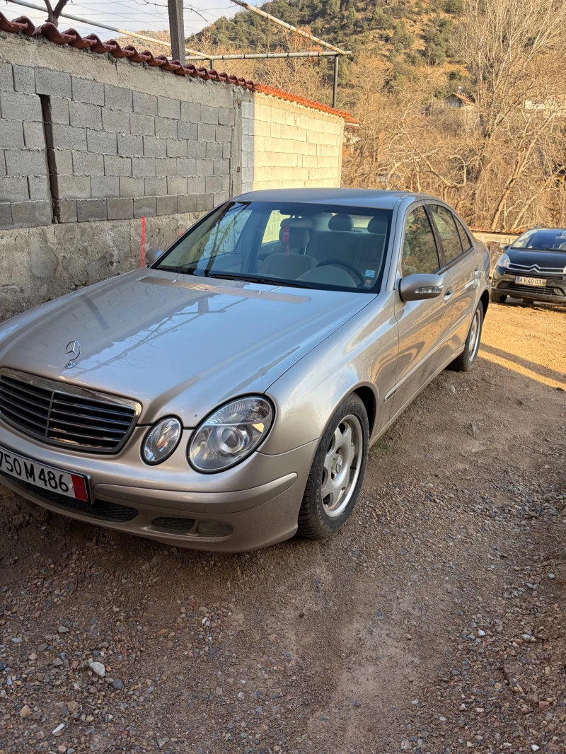Mercedes-Benz E 220