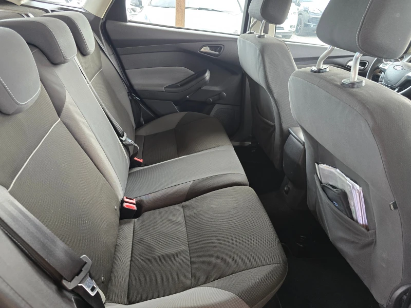 Ford Focus 1.6TDCi/6ск./Лизинг, снимка 11 - Автомобили и джипове - 53474628