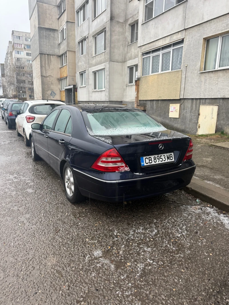 Mercedes-Benz C 180, снимка 2 - Автомобили и джипове - 53486208