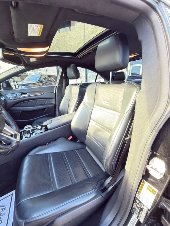 Mercedes-Benz CLS 63 AMG 4MATIC, снимка 12 - Автомобили и джипове - 53967579