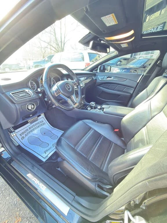 Mercedes-Benz CLS 63 AMG 4MATIC, снимка 9 - Автомобили и джипове - 53967579