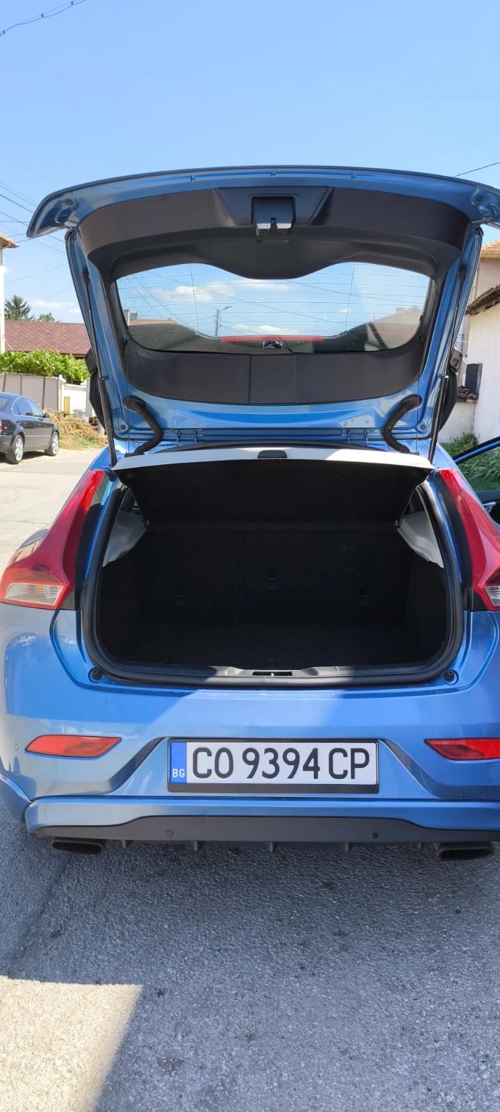 Volvo V40, снимка 12 - Автомобили и джипове - 54270826