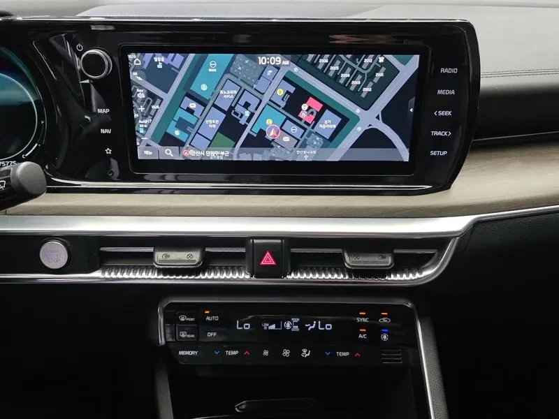 Kia K5 2.0 Noblesse, снимка 12 - Автомобили и джипове - 56502545