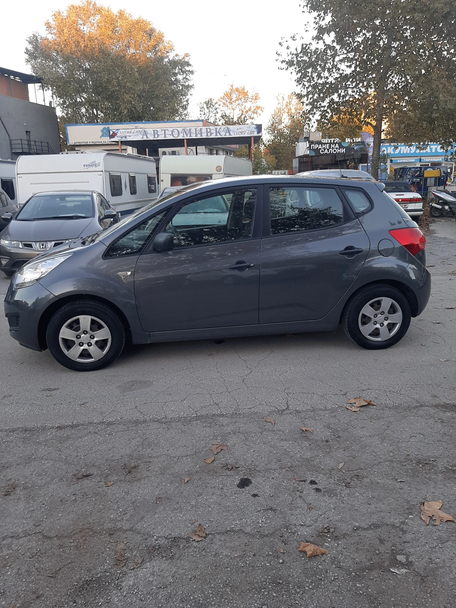 Kia Venga 1.4 Газ/ 90 к.с. - изображение 7