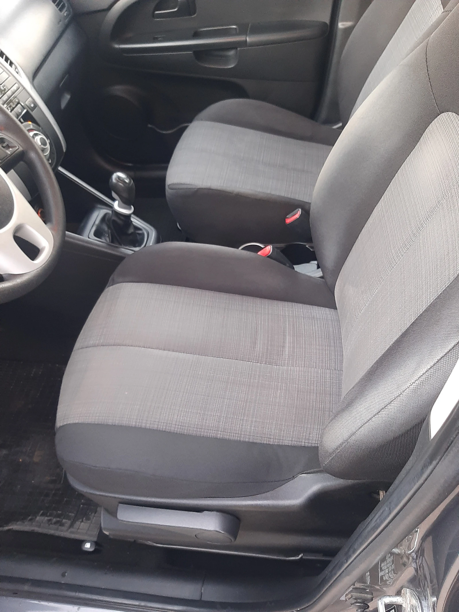 Kia Venga 1.4 Газ/ 90 к.с. | Mobile.bg — изображение 11