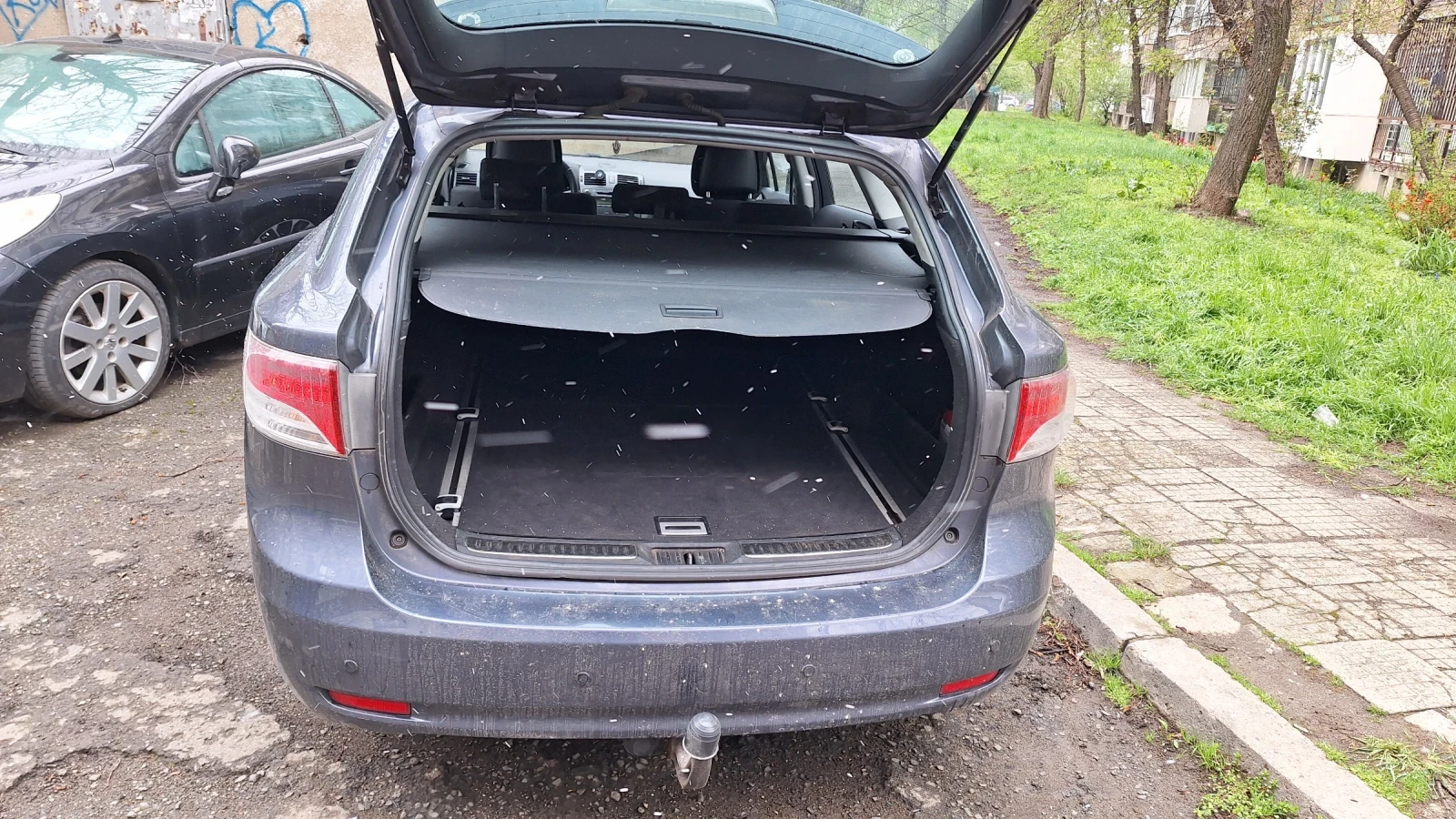 Toyota Avensis TUV до 11.2026, реални км. - изображение 6