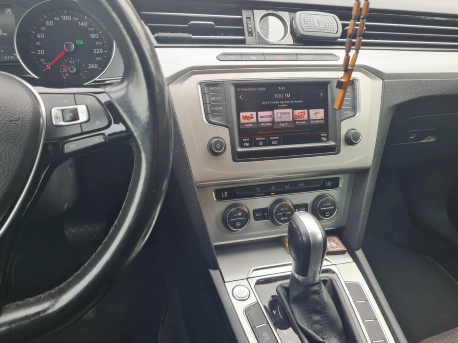 VW Passat 2.0 - изображение 10