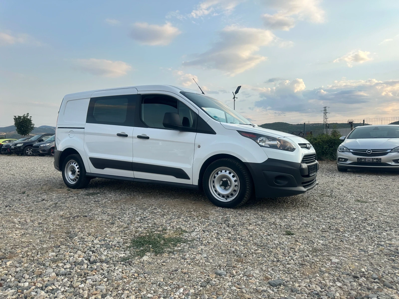 Ford Connect 1, 5TDCi L2H1  - изображение 2