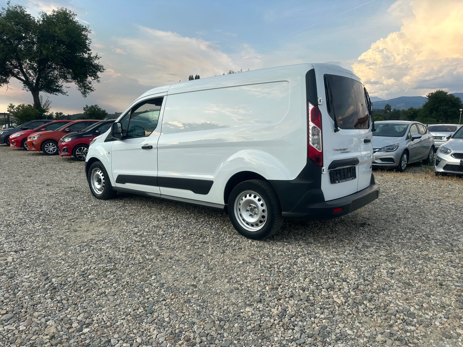 Ford Connect 1, 5TDCi L2H1  - изображение 5