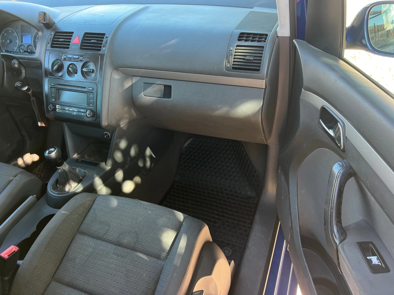 VW Touran 1.9TDI KLIMATIK/6sk/PODGREV/UNIKAT | Mobile.bg   12