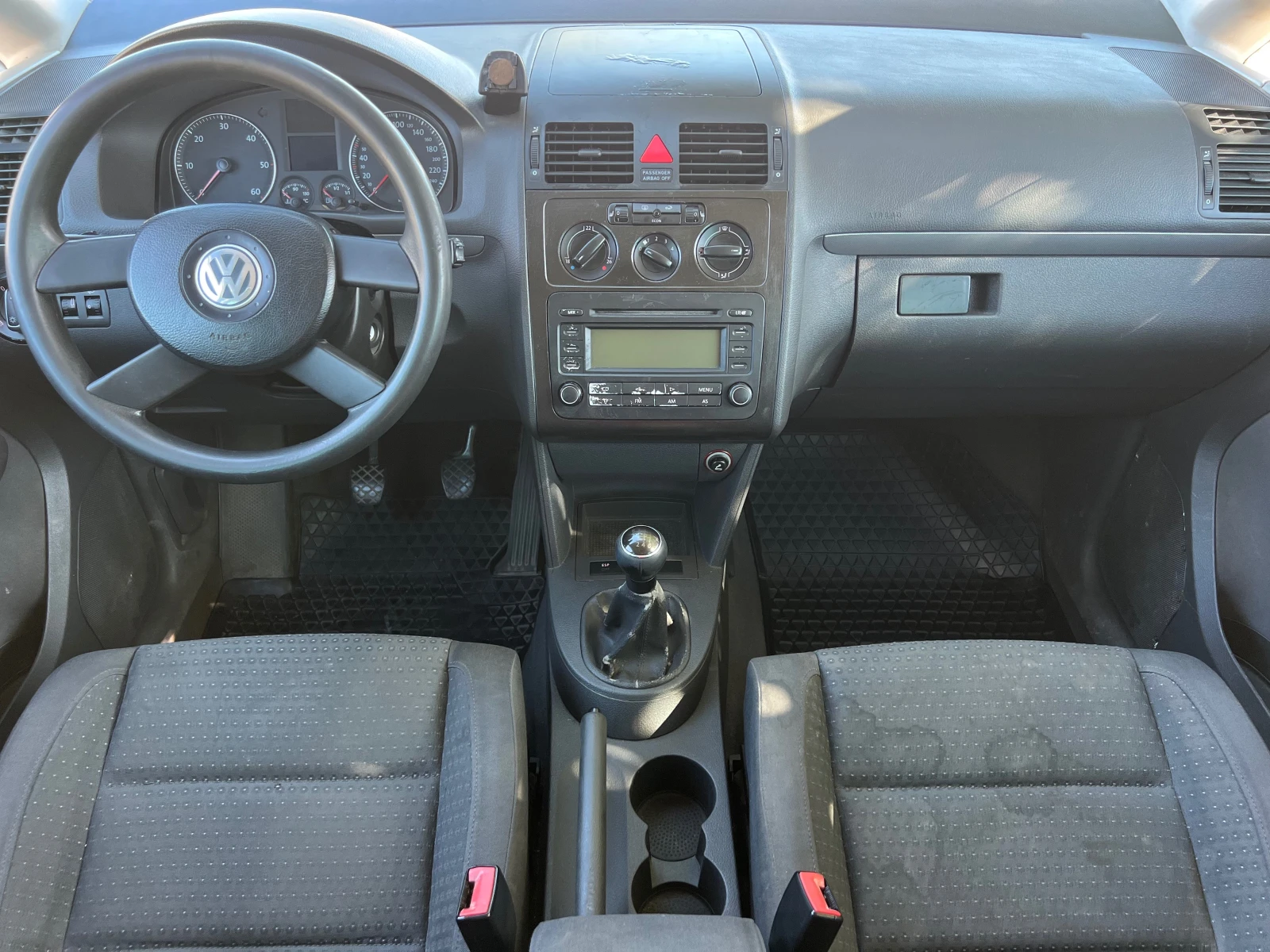 VW Touran 1.9TDI KLIMATIK/6sk/PODGREV/UNIKAT | Mobile.bg   15