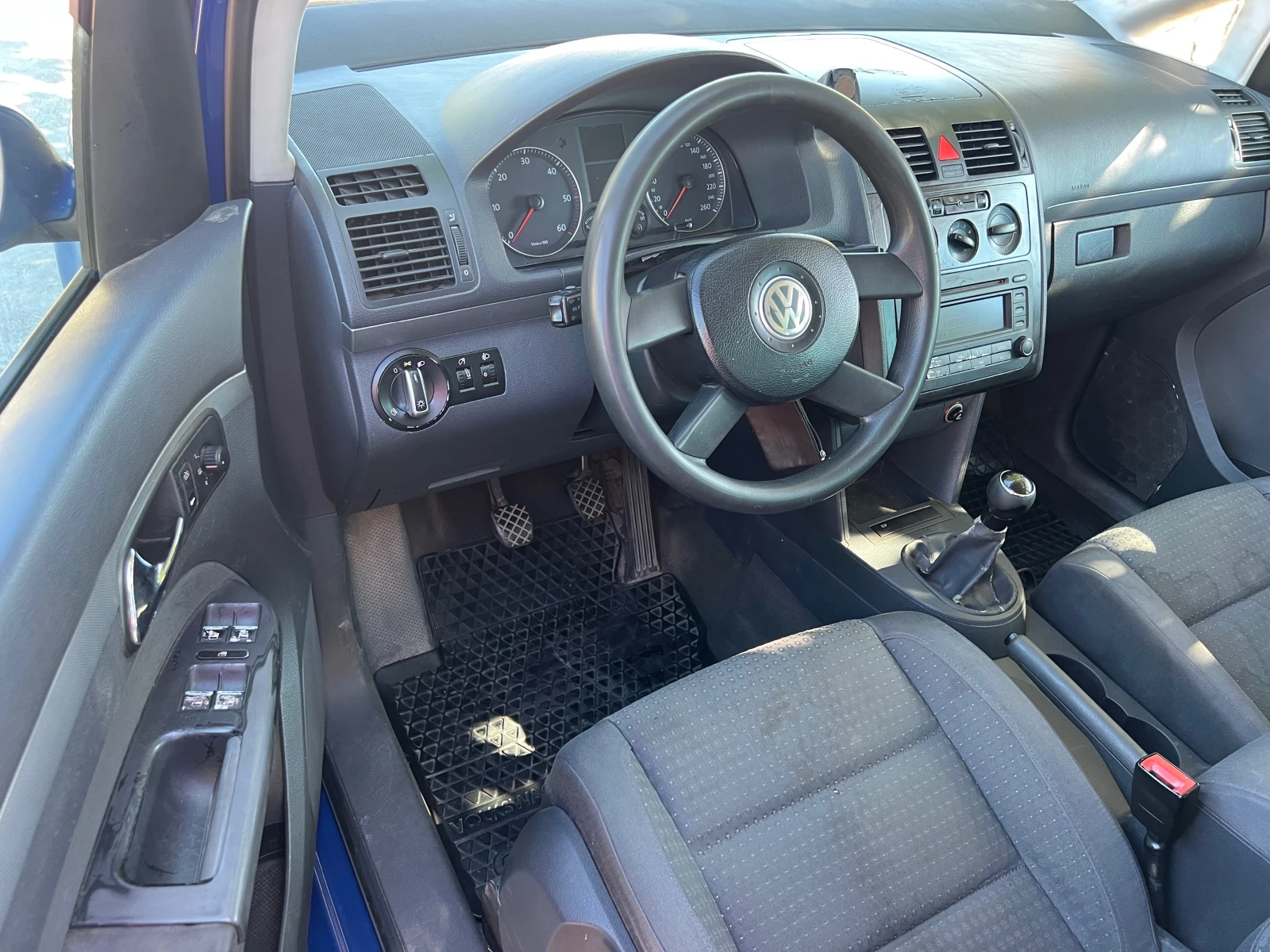 VW Touran 1.9TDI KLIMATIK/6sk/PODGREV/UNIKAT | Mobile.bg   9