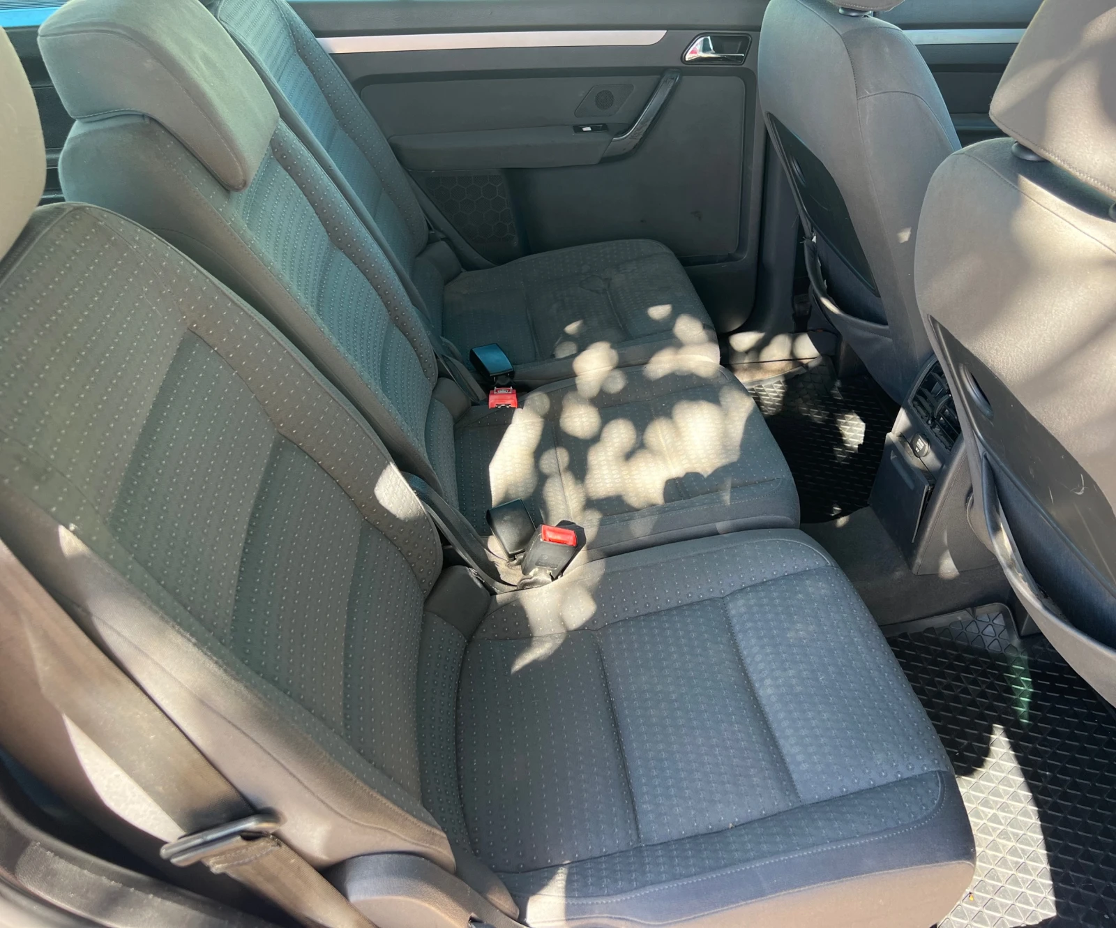 VW Touran 1.9TDI KLIMATIK/6sk/PODGREV/UNIKAT | Mobile.bg   17