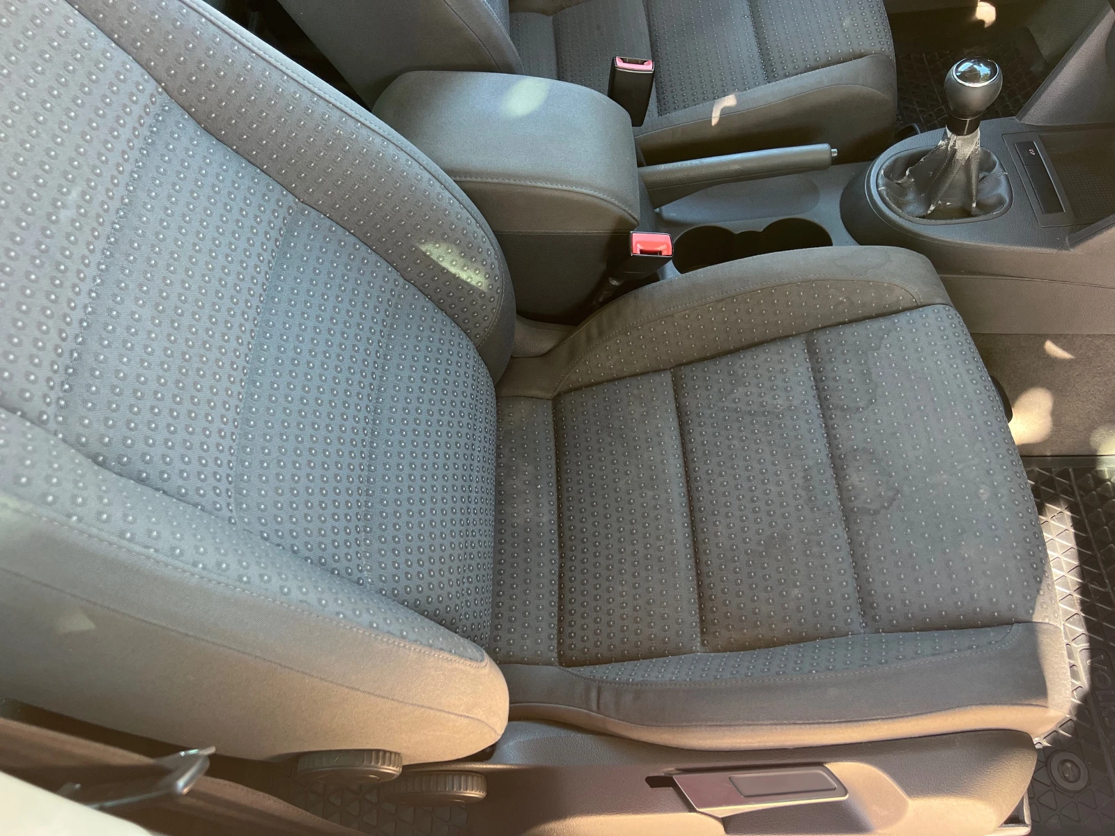 VW Touran 1.9TDI KLIMATIK/6sk/PODGREV/UNIKAT | Mobile.bg   14