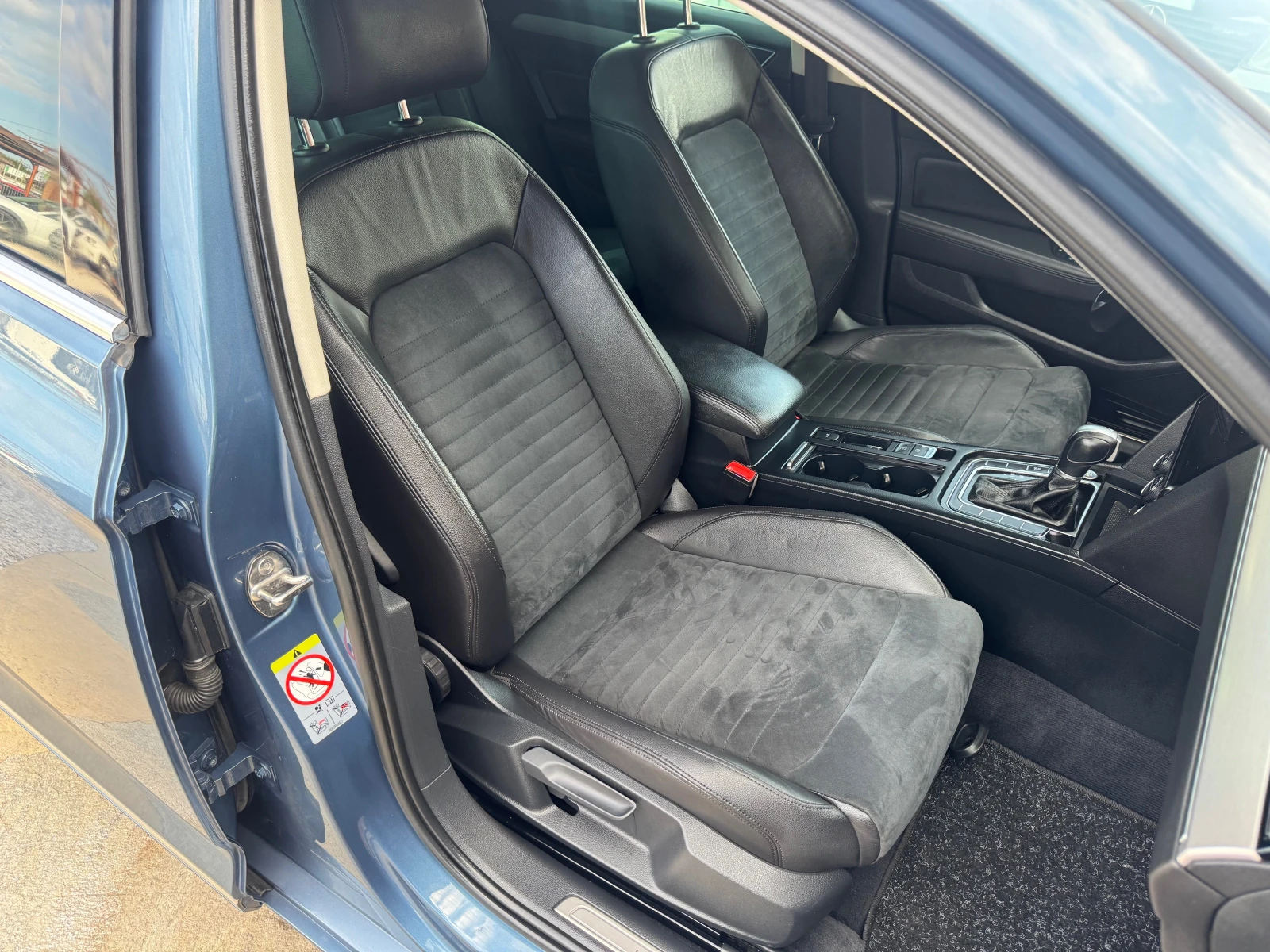 VW Passat 2.0TDI* 100%km* AUT* 150ks* DIGITAL* FACE-LIFT*  - изображение 6