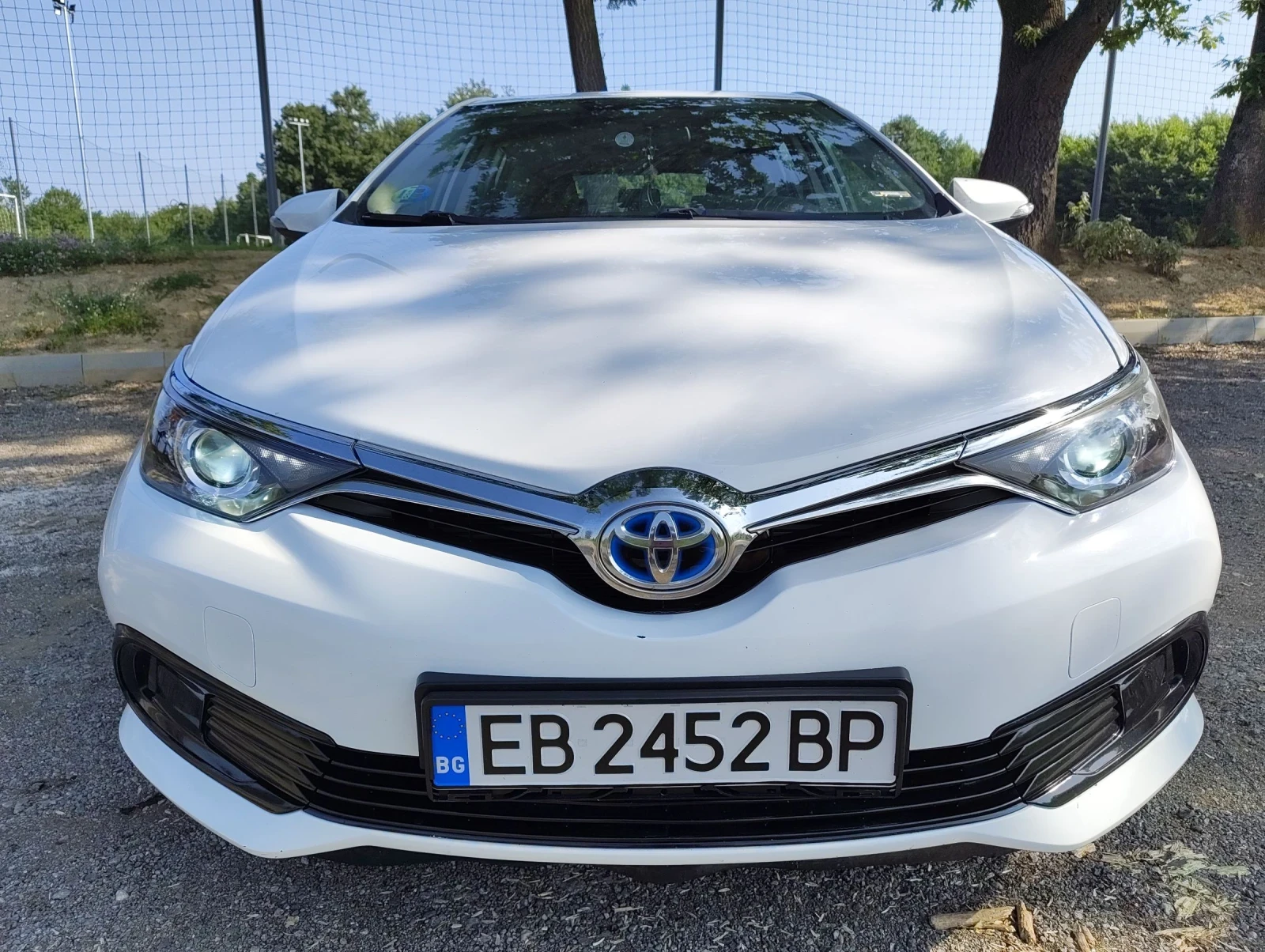 Toyota Auris  - изображение 3