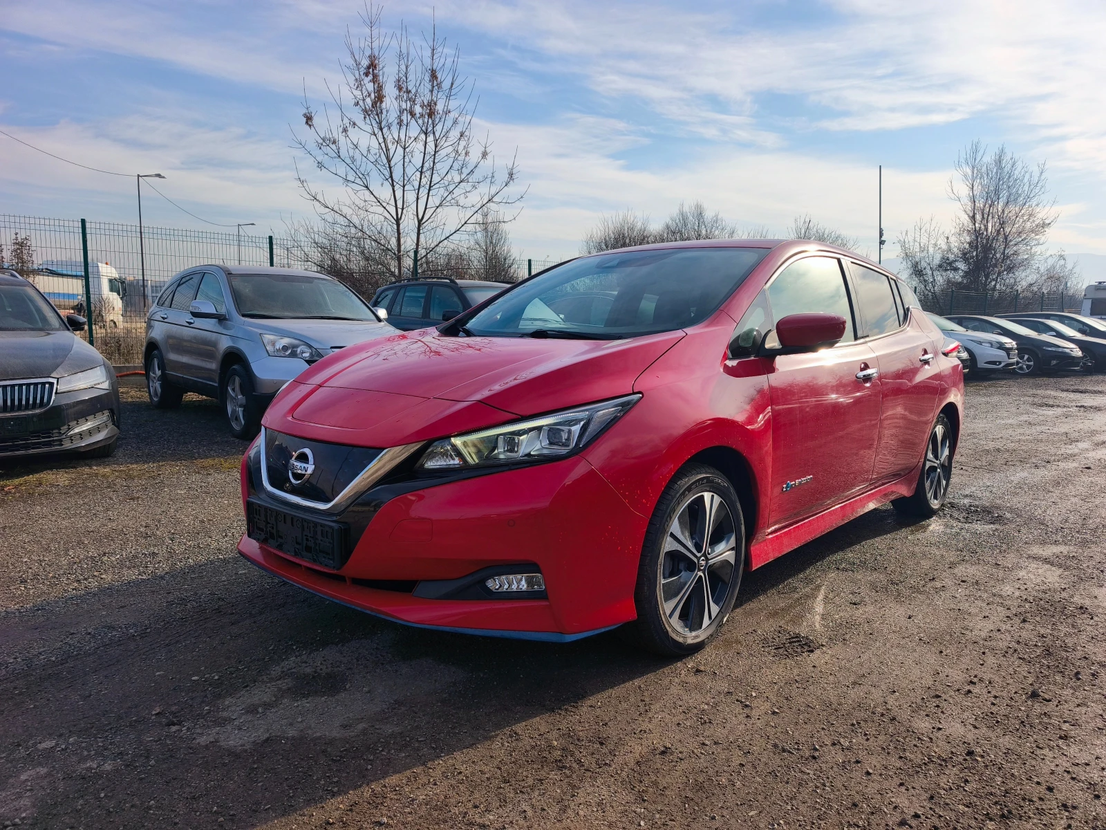 Nissan Leaf  Nissan Leaf TEKNA* 62kw/h* 218k.c * 360 camera - изображение 2