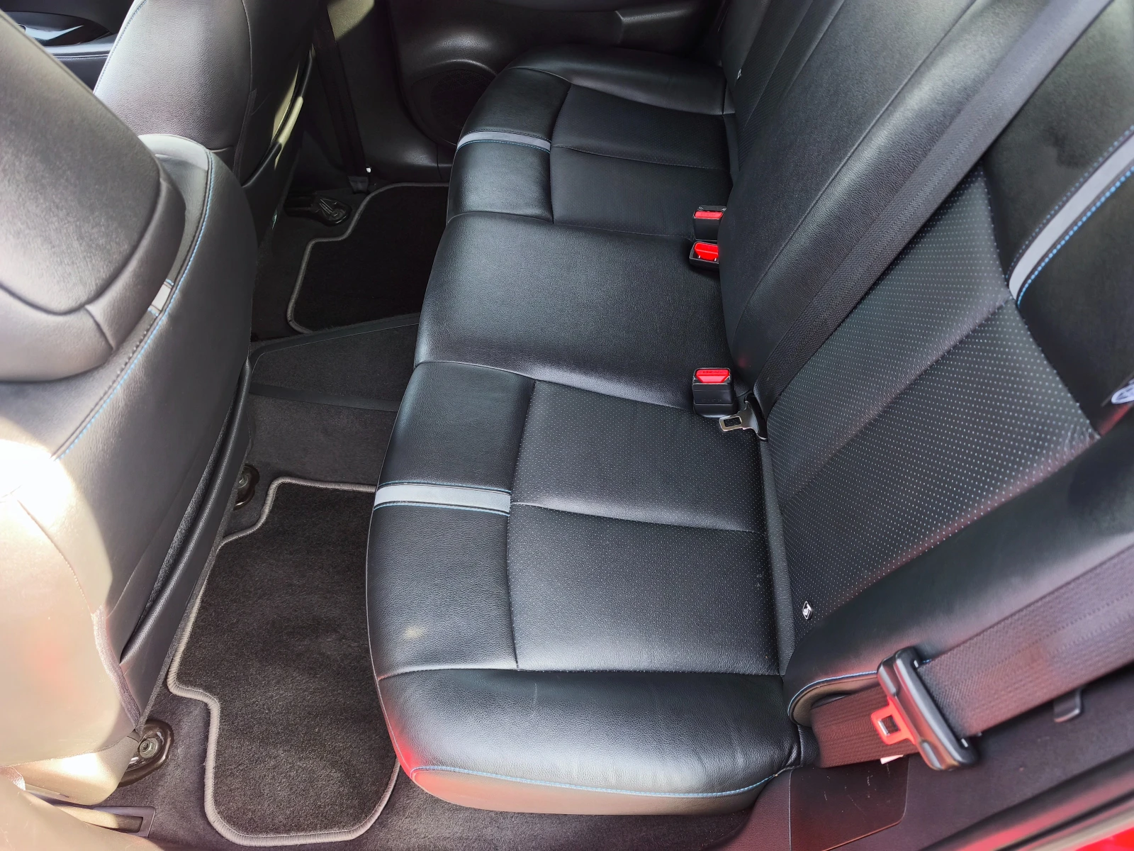 Nissan Leaf  Nissan Leaf TEKNA* 62kw/h* 218k.c * 360 camera - изображение 10