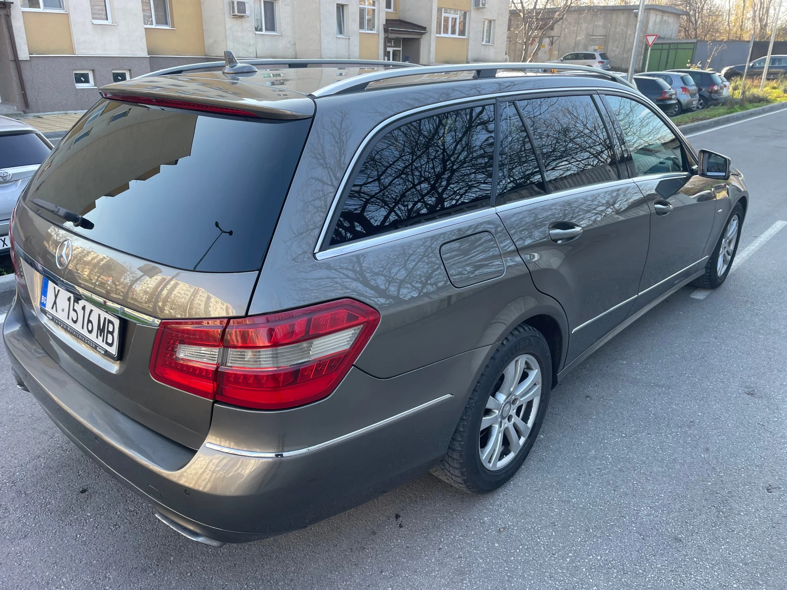 Mercedes-Benz E 200 Avantgarde 2.2 CDI | Mobile.bg � ����������� 6