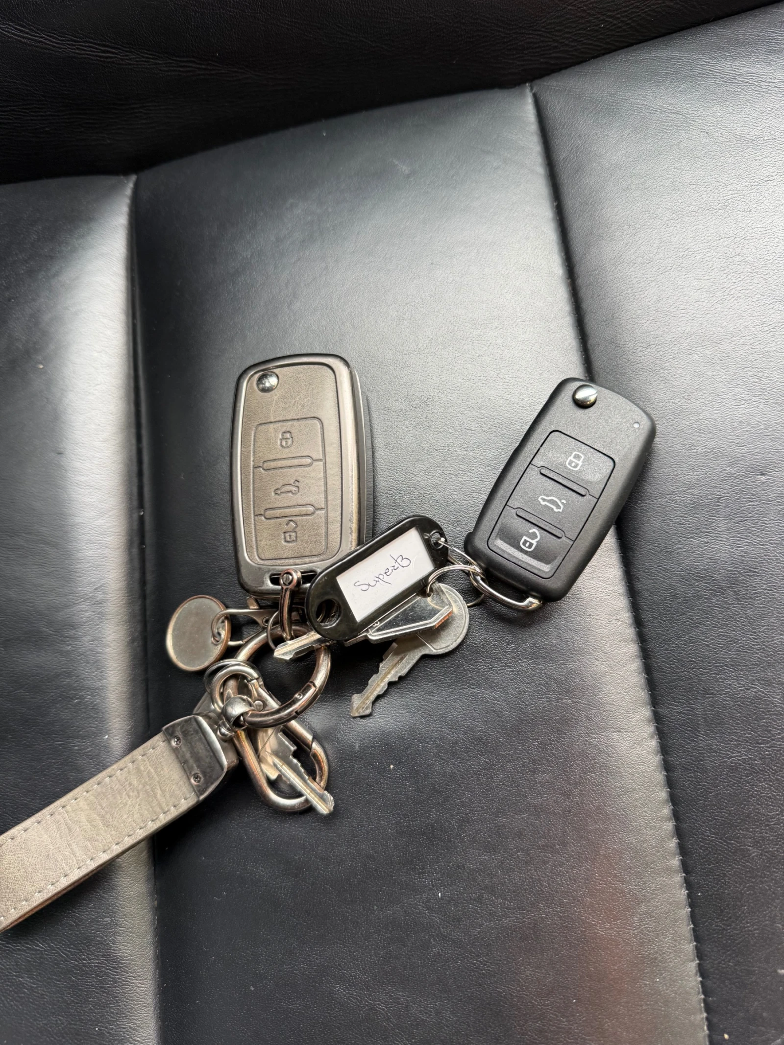 Skoda Superb  - изображение 8