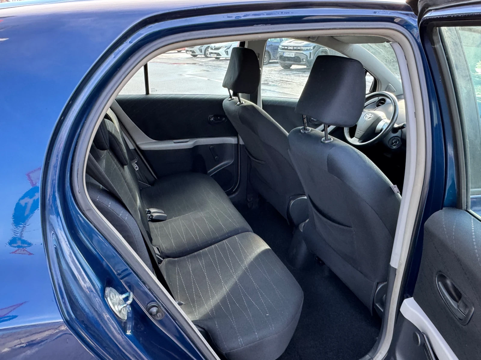 Toyota Yaris ���������! | Mobile.bg � ����������� 12