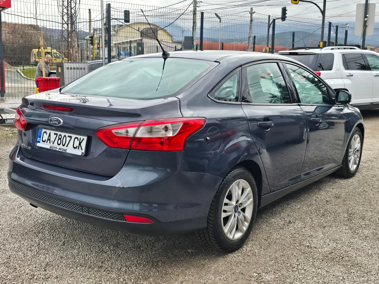 Ford Focus 1.6TDCi/6ск./Лизинг - изображение 5