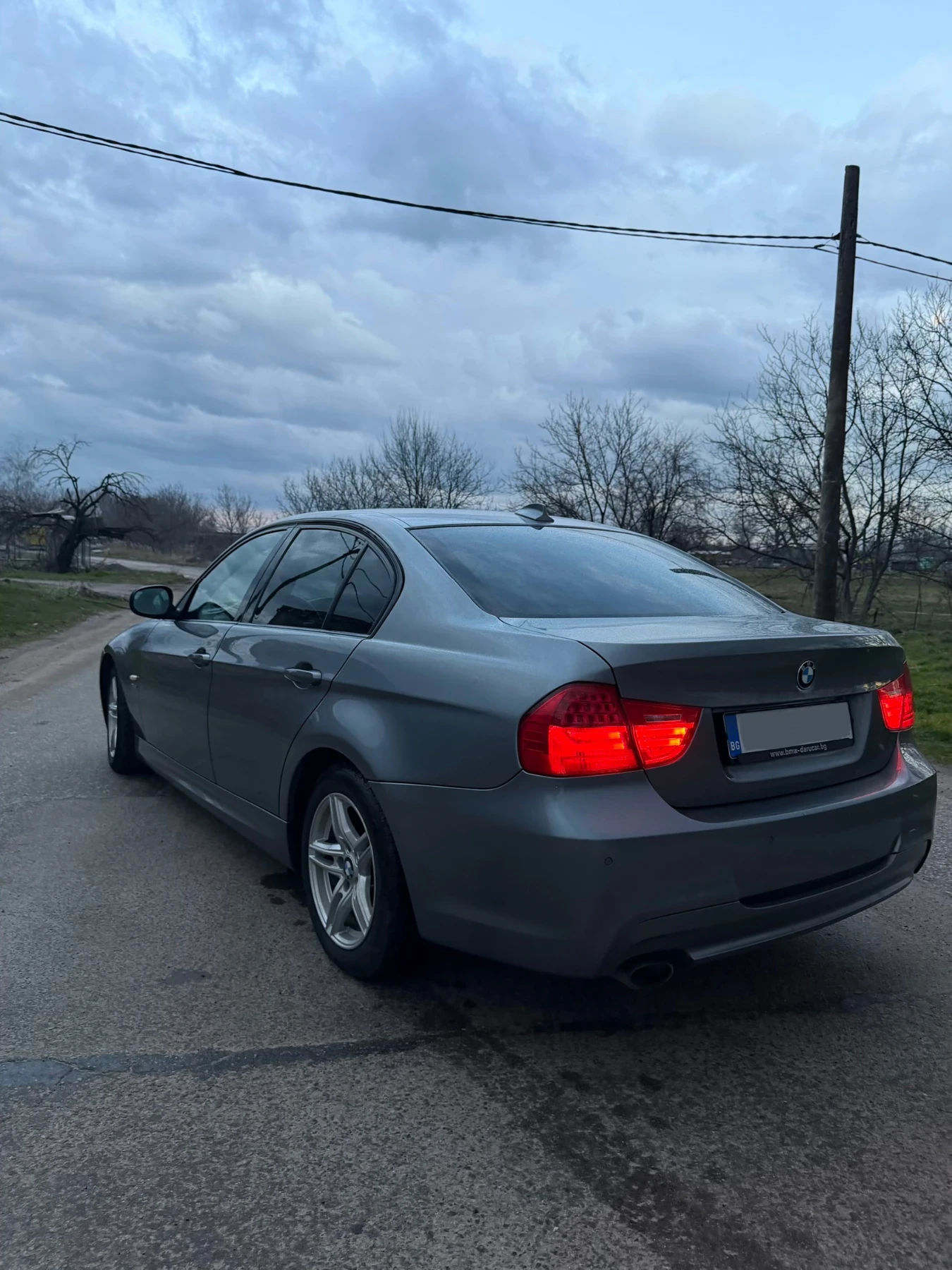 BMW 320  - изображение 6