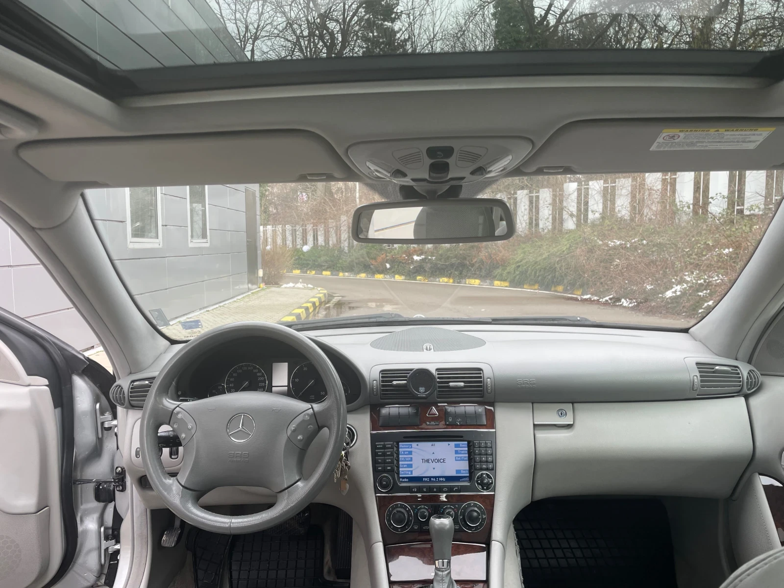 Mercedes-Benz C 220, снимка 11 - Автомобили и джипове - 53760797