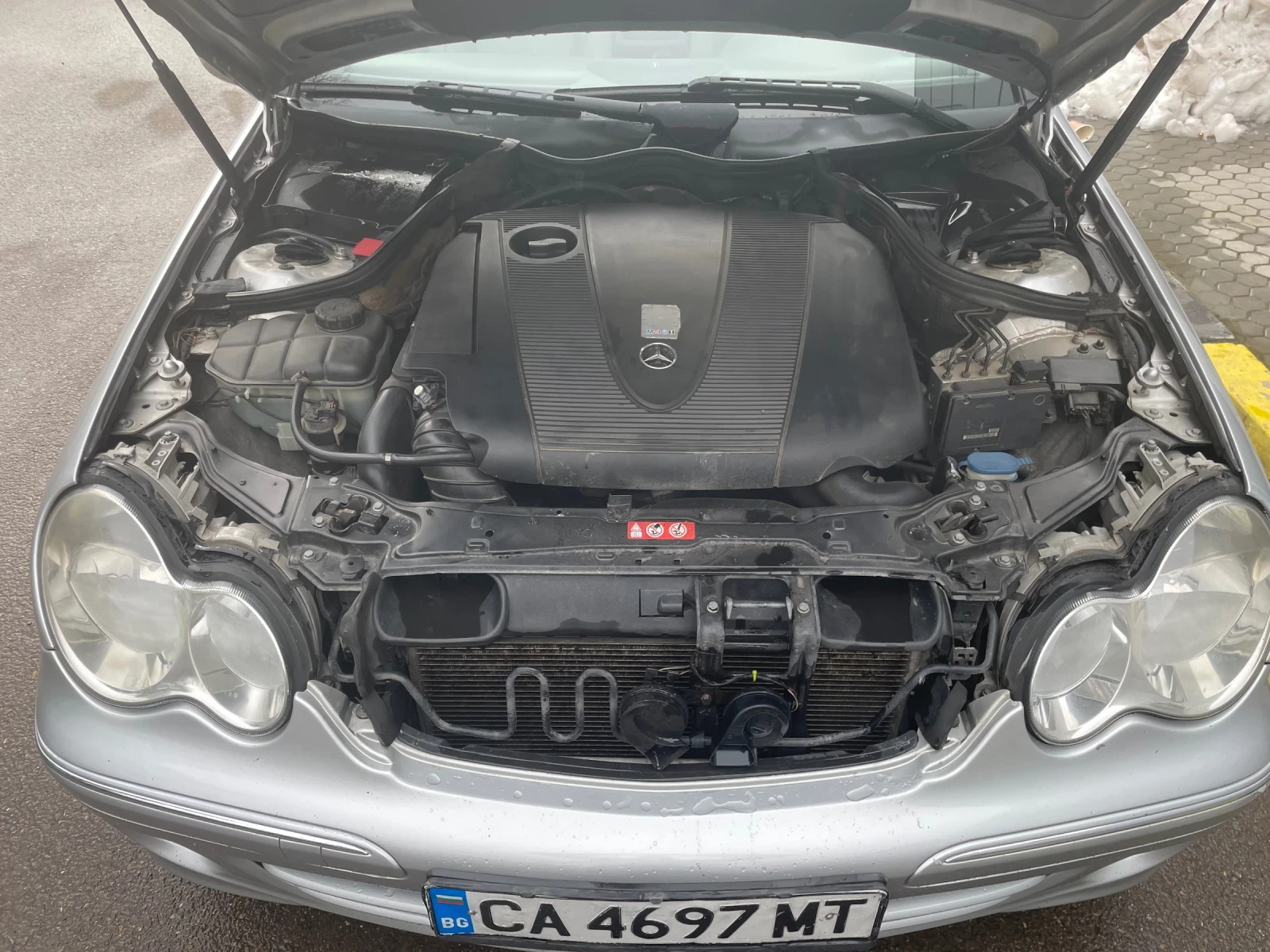 Mercedes-Benz C 220, снимка 12 - Автомобили и джипове - 53760797