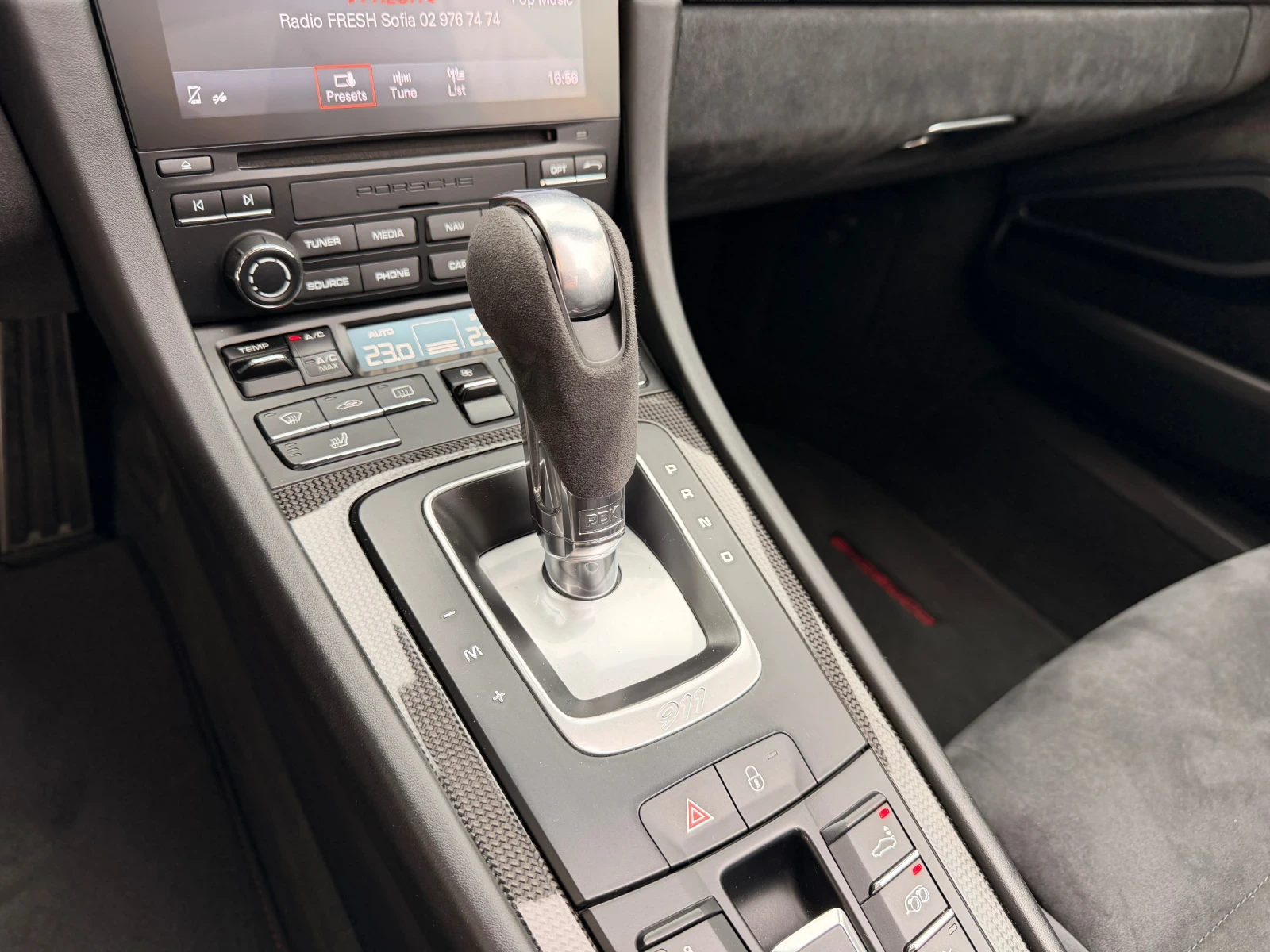 Porsche 911 991.2 / GTS / CABRIOLET, снимка 14 - Автомобили и джипове - 53928731