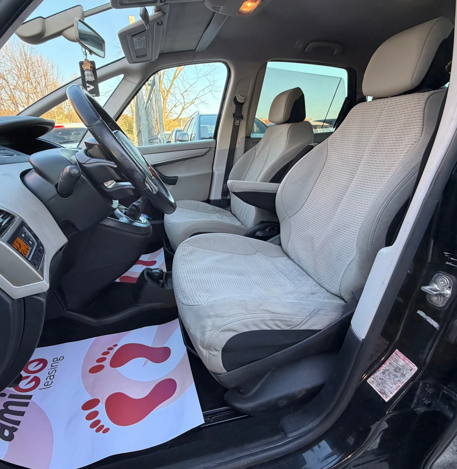 Citroen C4 Picasso 1.6HDi 109к.с * Климатроник* * Италия* , снимка 12 - Автомобили и джипове - 54140004