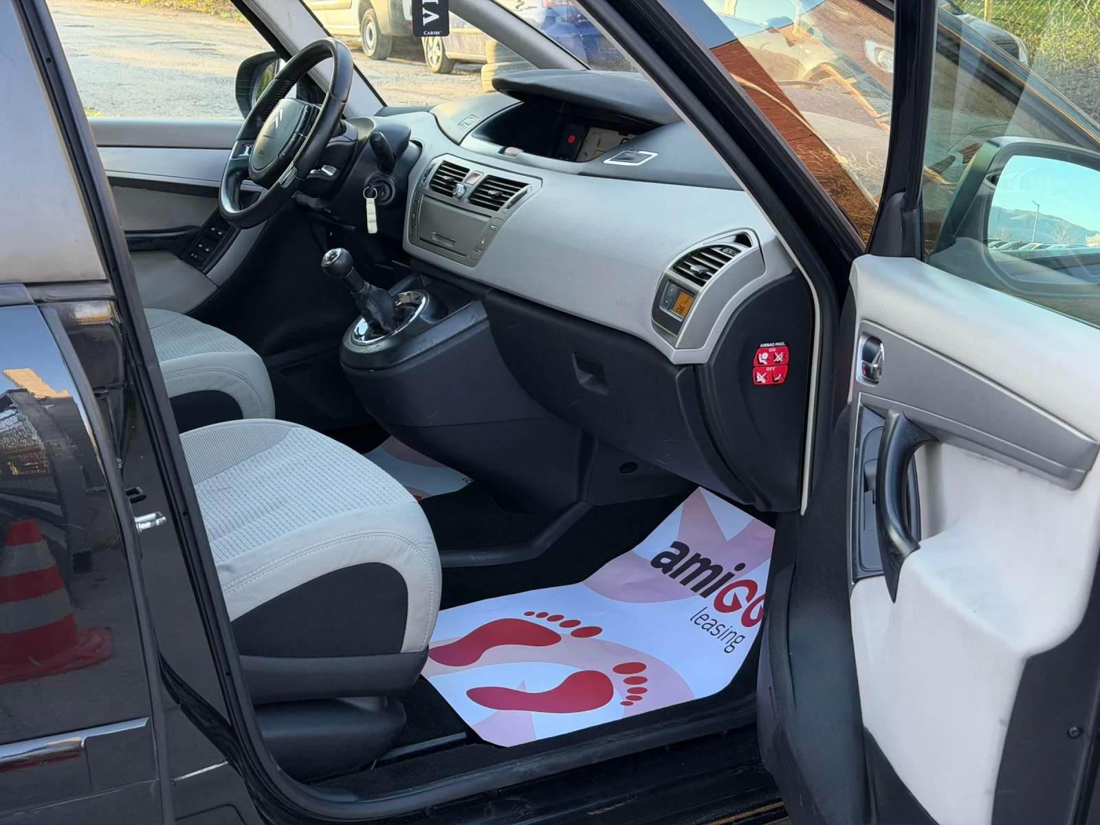 Citroen C4 Picasso 1.6HDi 109к.с * Климатроник* * Италия* , снимка 11 - Автомобили и джипове - 54140004