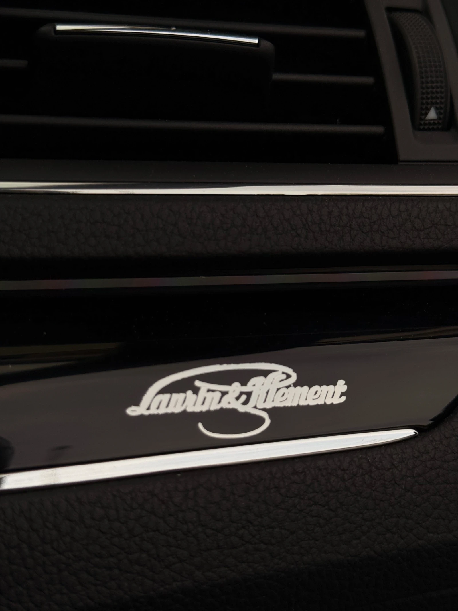 Skoda Superb Laurin & Klement 4х4, снимка 12 - Автомобили и джипове - 54183064