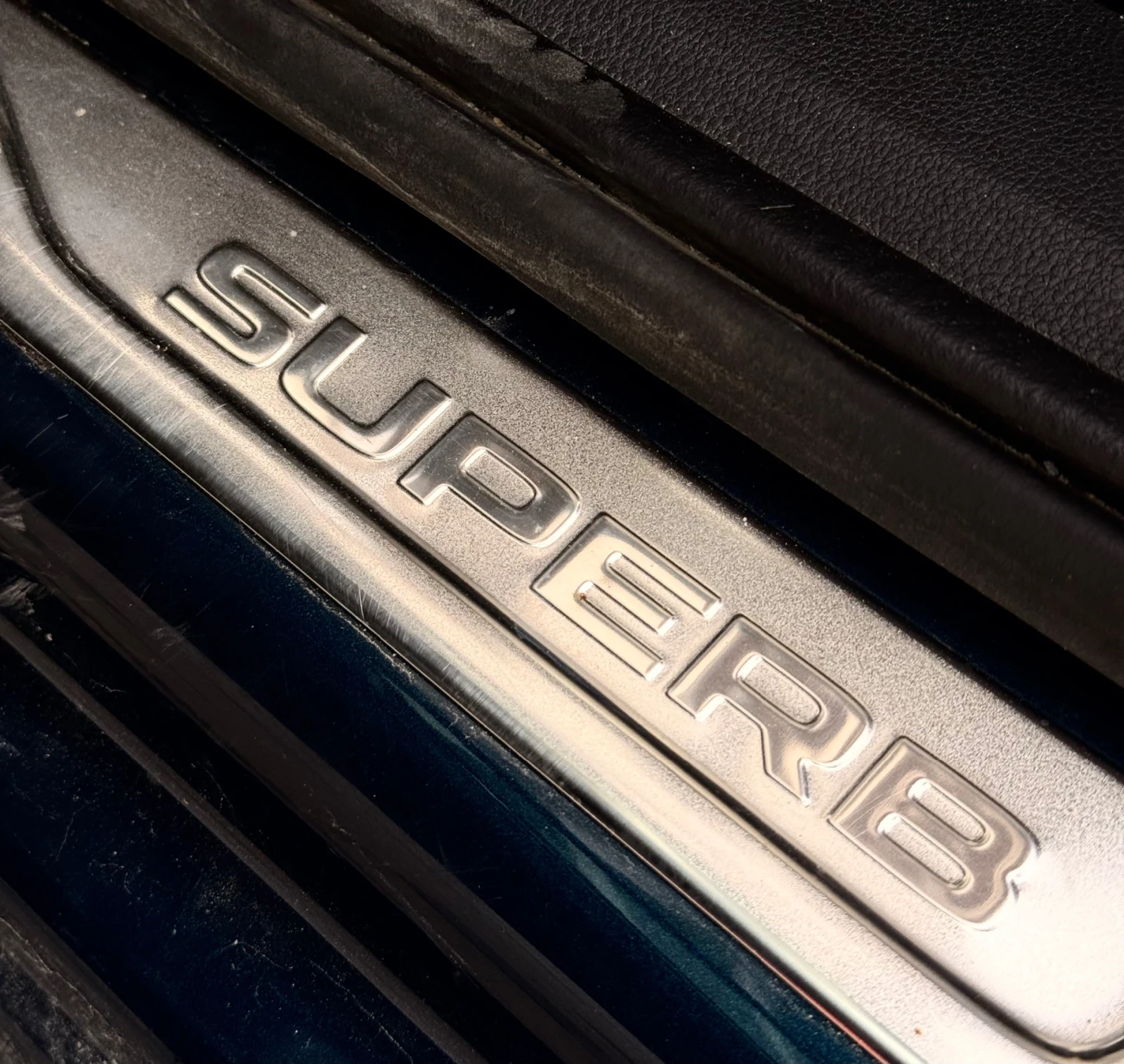 Skoda Superb Laurin & Klement 4х4, снимка 15 - Автомобили и джипове - 54183064