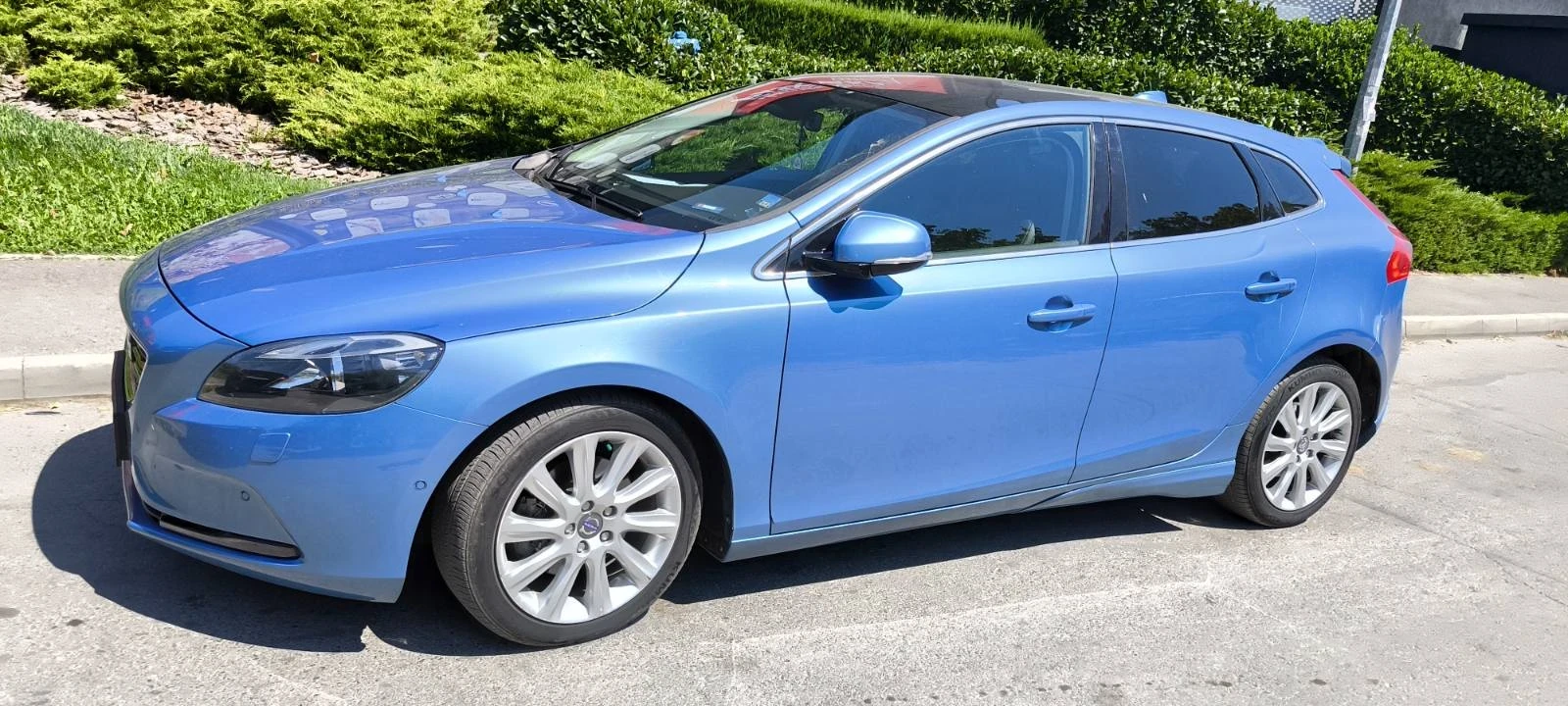 Volvo V40