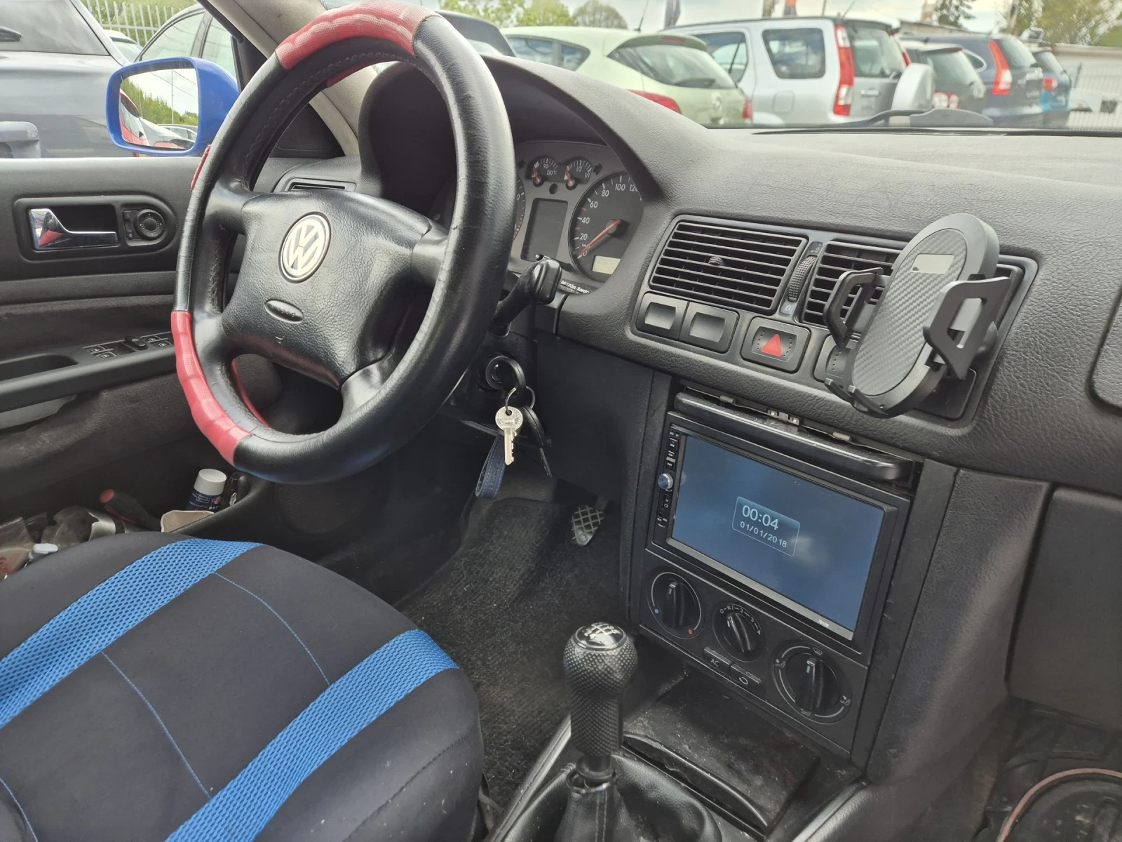 VW Golf 1.9TDI KLIMA, снимка 9 - Автомобили и джипове - 54400866