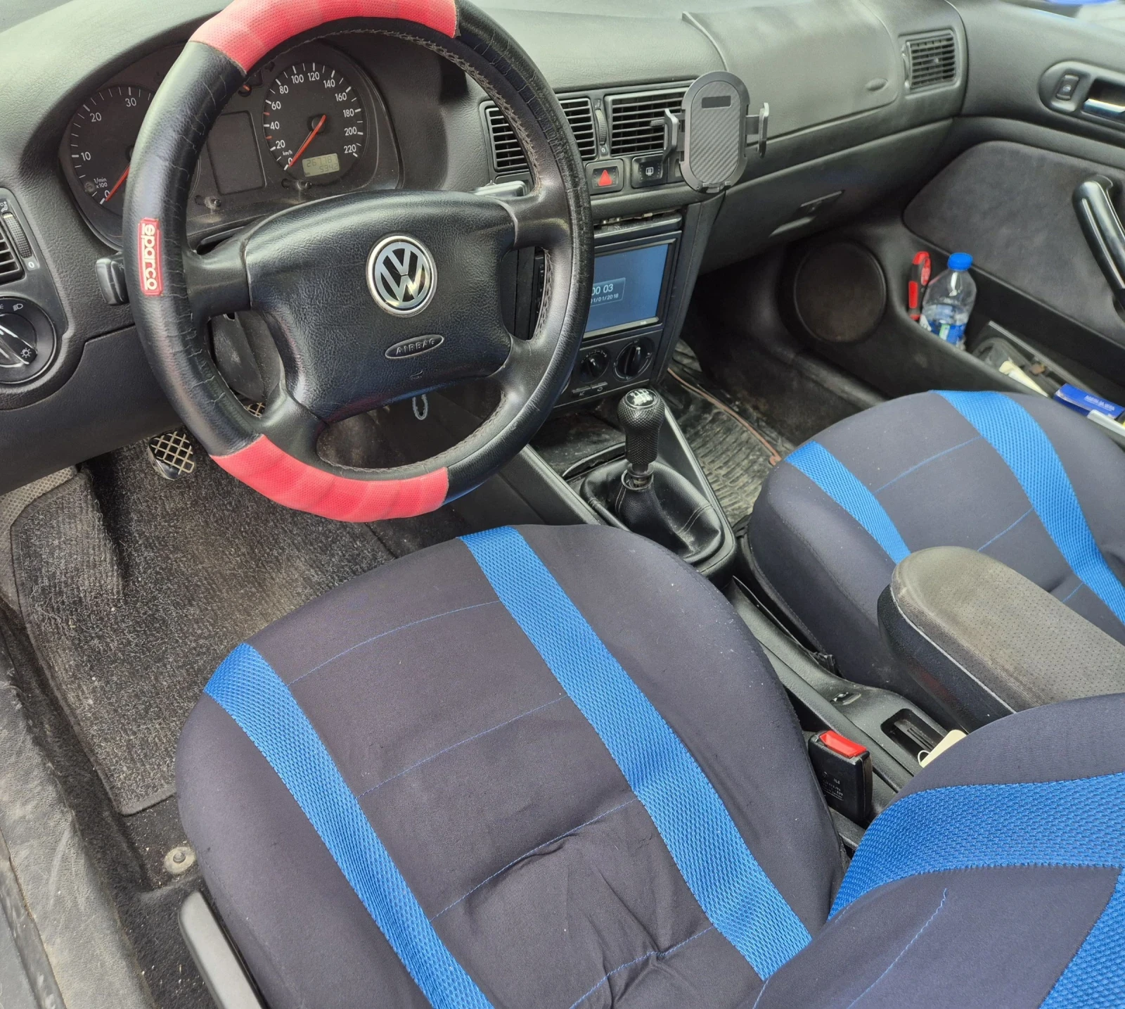 VW Golf 1.9TDI KLIMA, снимка 7 - Автомобили и джипове - 54400866